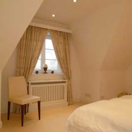 Sonnenhues-exkl-haus-im-herzen-kampens * קמפן