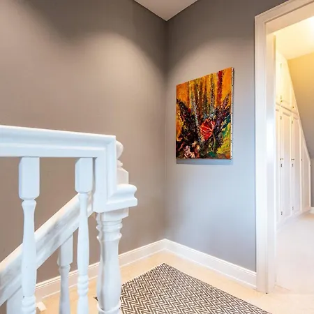 Sonnenhues-exkl-haus-im-herzen-kampens *